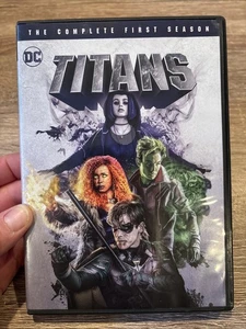Titans The Complete First Season (Dvd, DC Universe, Serie de TV 2018, Temporada 1) - Imagen 1 de 2
