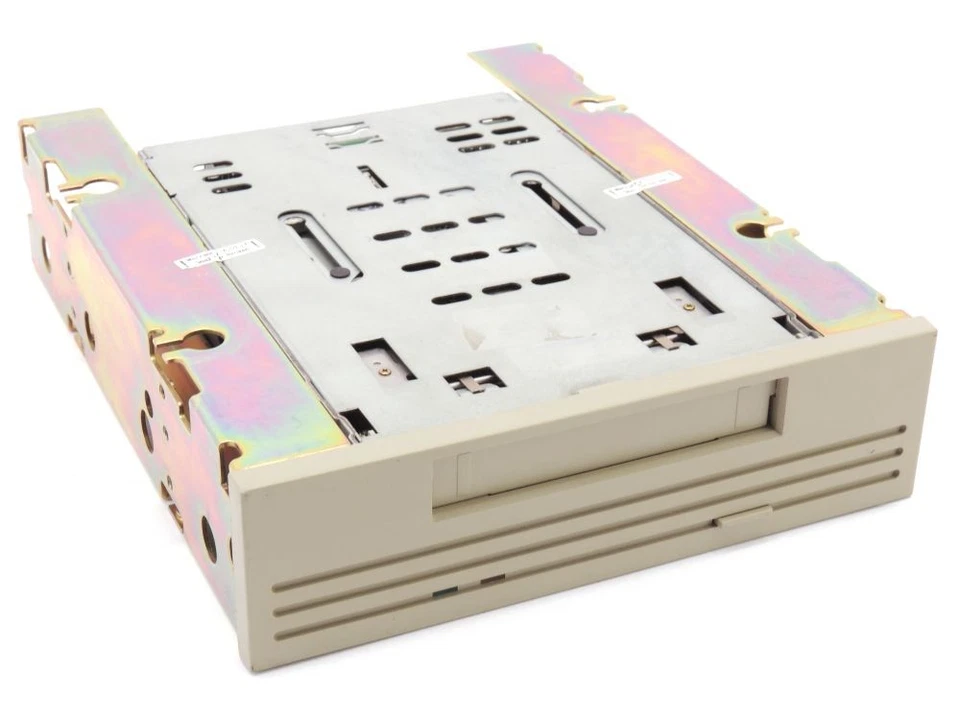 Seagate CTD8000R-S 4/8GB DDS-2 Dat Streamer 50-Pin SCSI Tape Drive - Image 1 of 1