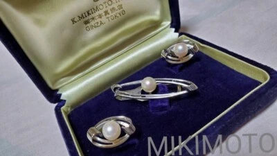 Mikimoto Gemelos Botón Lazo Pin Clip Barra Set Grande Línea Perla Arte SV Ra 0563AK Foto 1 de 4