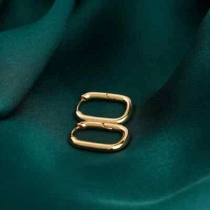 Chunky Square Hoop Small Huggie 24mm Rectangle Earrings in 18K Yellow Gold Over - Picture 1 of 10