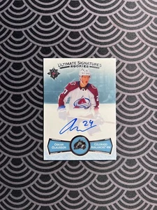 2023-24 UD Ultimate Hockey Ultimate Rookie Signatures #USR-00 Oskar Olausson - Picture 1 of 2