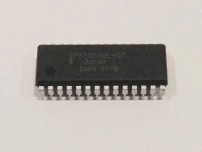 3x P51256SL-07   (256K 32Kx8) CMOS SLOW STATIC RAM  DIP28  INTEL - Bild 1 von 4