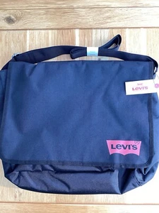 Levi’s Brand New Unisex Black Messenger / Commuter / Laptop / Beach Bag - Picture 1 of 3