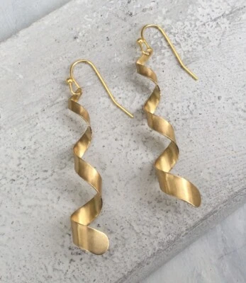 Pendientes Tono Oro NUEVO Foto 1 de 4