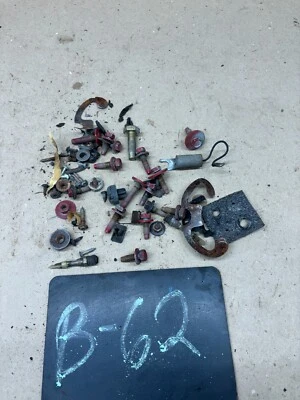 БОЛТЫ ФУРНИТУРЫ ВНУТРЕННЕЙ ДВЕРИ 81-93 DODGE RAM TRUCK RAMCHARGER 86-93 CUMMINS W150 - Изображение 1 из 4