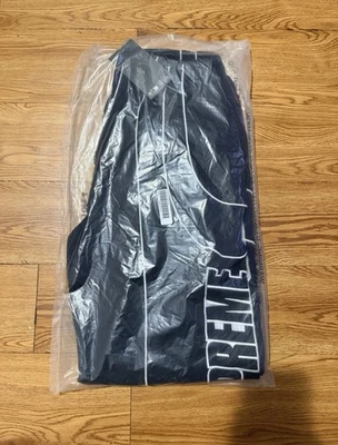 PANTALONES DEPORTIVOS SUPREME FOX RACING FW25 NEGROS TALLA PEQUEÑA EN MANO ENVÍO EL MISMO DÍA Foto 1 de 2