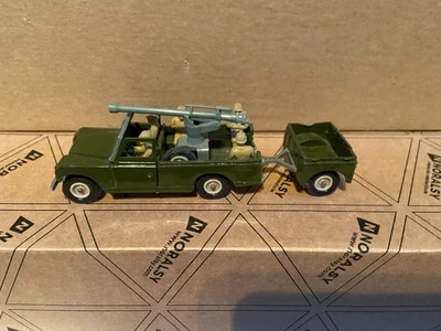 NOREV PLASTIQUE ANCIENNE BOITE LAND ROVER, MILITAIRE -1/43-IDEM PAYA RICO - Photo 1/4