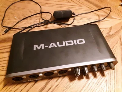 Interface M-Audio Fast Track Ultra - Usado - Testado - Adaptador AC incluído - Imagem 1 de 4