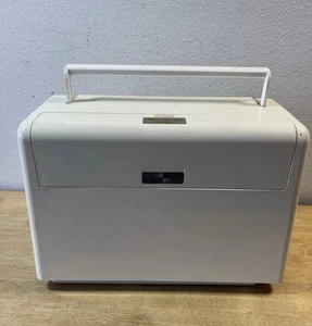 Estuche para máquina de coser artesanal Janome Memory en excelente estado - Imagen 1 de 5