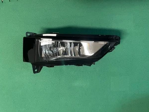 Original Skoda Fabia IV Nebelscheinwerfer rechts 6VA941700 - Bild 1 von 5