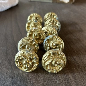 Lot of 10 Vintage Floral Brass Door Drawer Cabinet Round Knob Pulls 1” - Picture 1 of 3