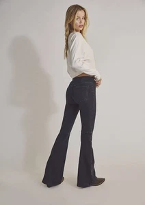 We The Free People Penny Pull-On Flare Jeans Pants 30 - Picture 1 of 7