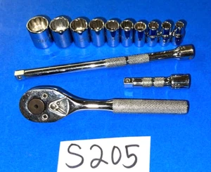 HERRAMIENTAS PROTO 13 PIEZAS 1/4 DR. TRINQUETE Y EXTENSIONES Y SAE. JUEGO DE ENCHUFES 3/16 A 9/16 - Imagen 1 de 16