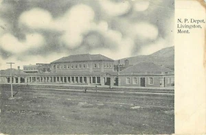 LIVINGSTON MONTANA NORTHERN PACIFIC RAILROAD DEPOT OLD 1908 POSTCARD VIEW - Picture 1 of 2