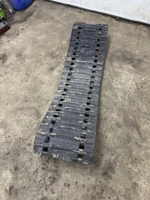 OEM POLARIS 15X121 .91" 2.52 Pitch CAMOPLAST SNOWMOBILE TRACK - Image 1 of 4
