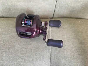 SHIMANO 00 Scorpion 1001 Left Handed Baitcasting Reel From JAPAN "NEAR MINT" - Picture 1 of 5