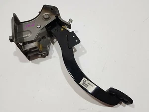 KIA RIO 2010 ORIGINAL 5 VELOCIDADES MANUAL EMBRAGUE PEDAL 2005-11 - Imagen 1 de 9