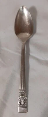 Cuchara de Cena Comunitaria Oneida De Colección Repuesto Plato Plateado Coronación LEER Foto 1 de 4