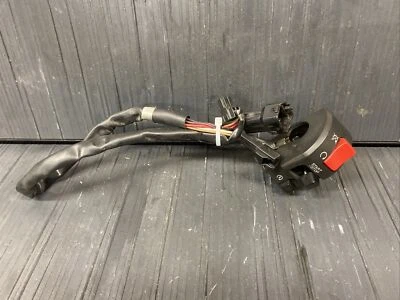 2011 Kawasaki ZX10R Right side handlebar switch, start on/off switch #11421 - Изображение 1 из 4