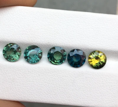 Unheated teal blue green sapphire perfect round cut gemstone 5 pieces 5.50 carat - Image 1 of 4