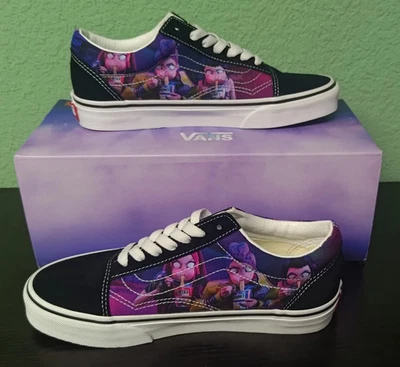 Zapatillas KPop Demon Hunters x Vans Old Skool Talla 3.5 - AGOTADAS EN TIENDA Foto 1 de 4