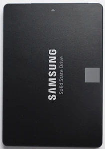 Samsung 860 Evo 250GB, 2.5 zoll (MZ-76E250B/AM) Interne SSD - Picture 1 of 4
