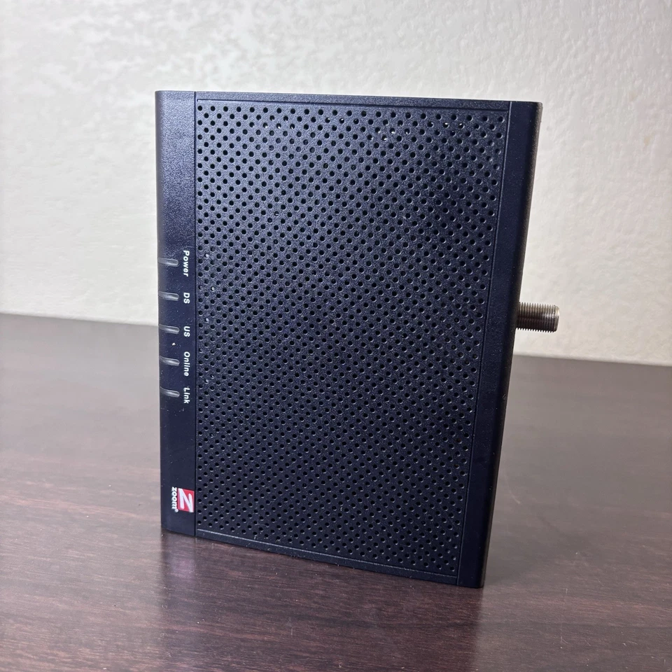 ZOOM DOCSIS 3.0 Cable/Modem Router Wireless-N Model 5341J Series 1094 - Image 1 of 4