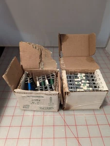 1 y 1/2 CAJA STEELPIX 2 1/8" ACERO CHAPADO METAL FLORAL TALLOS PICOS #802 - D - Imagen 1 de 3
