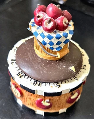 Vintage Apple Basket Kitchen Timer Country Style Decorations Mechanical Timer - Image 1 of 3