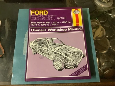 Haynes Workshop Manual Hardback Book Ford Escort Petrol 1980-1985 1117cc 1597cc - Image 1 of 3