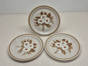 Mountain Wood Dinner Plates Dried Flowers Set of 3 Vintage Stoneware - Picture 1 of 9