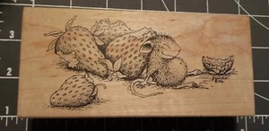 Sello de goma usado House Mouse para dormir fresas festival fresa 1998 11 - Imagen 1 de 5