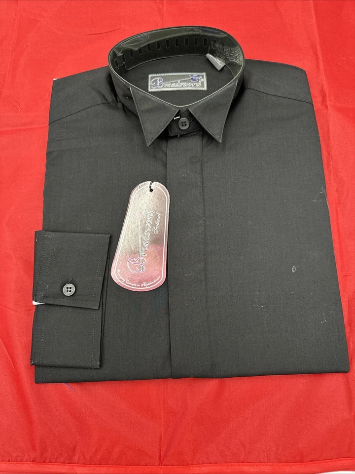 Camisa negra cuello ala nueva con etiquetas Foto 1 de 1