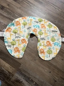 Boppy Jungle Tiermotiv Stillkissenbezug NEU - Bild 1 von 3