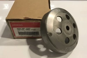 Campana frizione - Honda Bali 50 SA50 Vision SFX50 NOS: 22100-GW2-710 - Picture 1 of 1