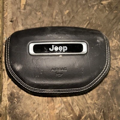 ✅ 2021 2022 2023 2024 Jeep Grand Cherokee L driver wheel airbag BLACK 6MJ382X7AG - Image 1 of 3
