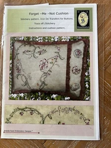 Thimblestitch Brenda Ryan Forget Me Not Cushion Stitchery Pattern and Transfers - Picture 1 of 3