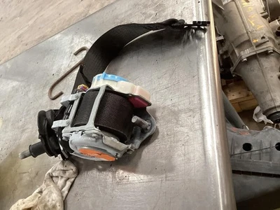 Chevrolet Malibu 2016-2019 cinturón de seguridad delantero izquierdo lado del conductor retractor gris Foto 1 de 3