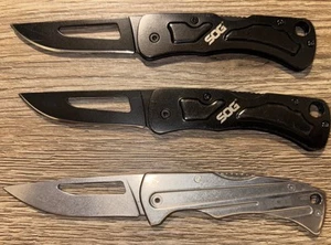 Lot Of 3 Sog Knives Small Lockbacks Stainless Steel Handles & Blades - Picture 1 of 2