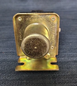 MG AUSTIN HEALEY JAGUAR NOS Starter Solenoid - Picture 1 of 4