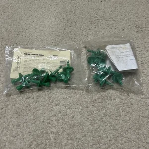 New 2 Set Pampered Chef CORN COB NOB HOLDERS Green Screw On #2455 16 Total Knobs - Bild 1 von 7