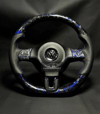 Volkswagen Golf MK6 2011–2014 Real Carbon Fiber Steering Wheel Upgrade - Image 1 of 4