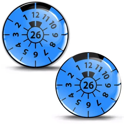 SAMPLER: 2 Plaketten TUEV/Feinstaub/hu usw. 2026 in 3D Optik! Neu! RAR! Sammler! - Bild 1 von 2