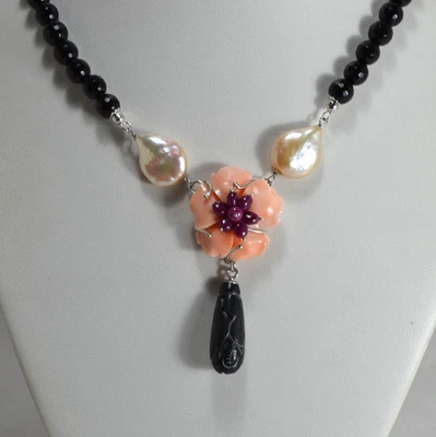 COLLANA IN ARGENTO 925 ONICE INCISO FIORE DI CORALLO ROSA E RUBINI    AGLN 0291 - Immagine 1 di 4