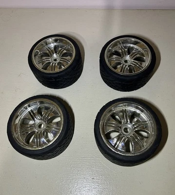 HPI Mounted Phaltline Tire 140X70mm On TREMOR WHEEL  (4) 17mm Rare HTF - Image 1 of 4