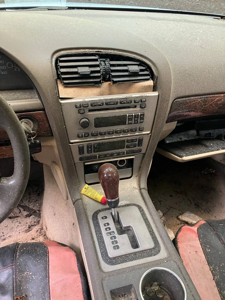 Lincoln LS 2005 controles de clima; OEM (VIN: 1LNHM86S35Y633840) Foto 1 de 1