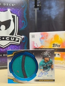 2024 Topps Five Star - Jumbo Prime Relic Auto Julio Rodriguez #FSJP-JR Blue /25 - Picture 1 of 2