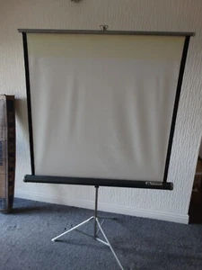 Vintage 70`s Projection Screen 30x40-USA - (Aurora Revolution) - Picture 1 of 19