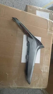 2024-2026 BUICK ENVISION BASE Front Lower molding LH DR SIDE 26358132 NEW GM - Foto 1 di 4