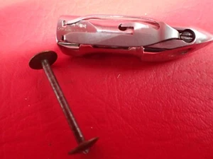 Original Singer Sewing Machine Bullet Shuttle #54504 & Bobbin Model 27  28  127 - Picture 1 of 9